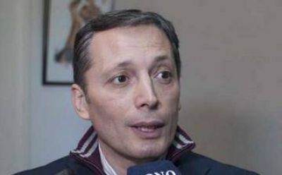  Gray confirm� un bono de fin de a�o