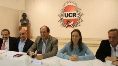 La UCR y el PRO buscan armar listas en com�n: bronca en el alfonsinismo, que quiere competir
