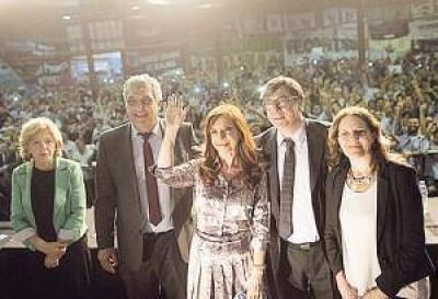 Cristina desembarca en Florencio Varela de la mano de una actividad acad�mica