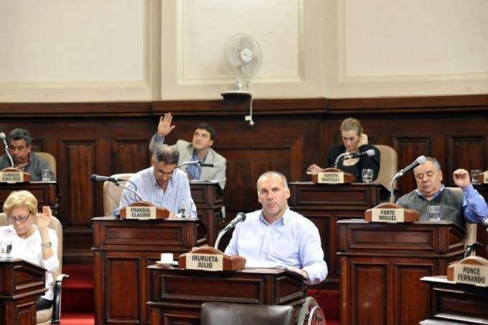 El repudio a Esteche gener� pol�mica en el Concejo Deliberante platense