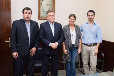 $ 84 millones en obras para Caleta Olivia