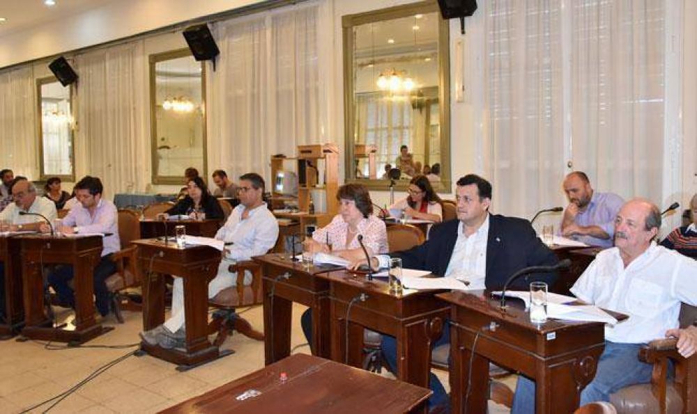 El Concejo pide boleto estudiantil en la provincia