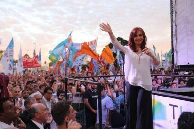CFK se refiri� al esc�ndalo del HCD varelense