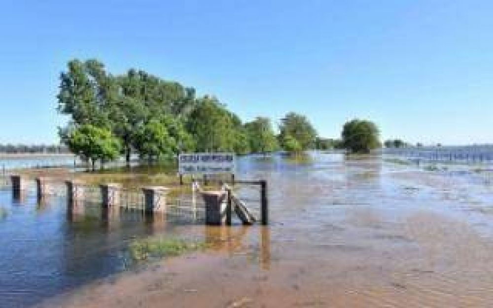 Por las inundaciones, las p�rdidas en General Villegas suman $5.000 millones
