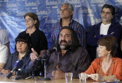 El paro docente gener� cruces entre sindicatos y la gobernadora