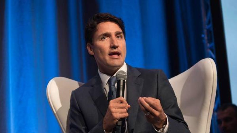 Canadá acepta renegociar el NAFTA, como propone Trump