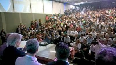 6.000 nuevas vacantes para que j�venes cordobeses realicen su primera pr�ctica laboral 