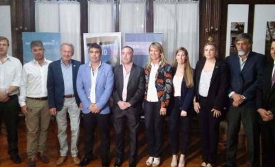 El 7 de diciembre comenzar�n los vuelos entre Mar del Plata y Mendoza