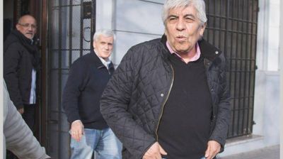 Moyano advirti� que �hay bronca en la gente por la suba de precios�