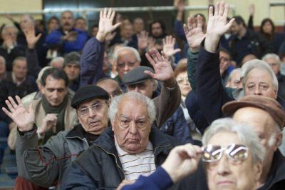 Cortaron el beneficio a m�s de 4 mil pensionados de Salta
