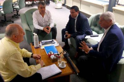 Casi $ 1.000 millones para cloacas en el Este