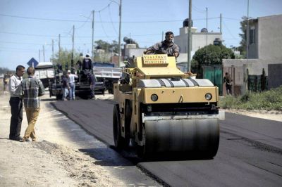Contin�an los trabajos del Plan H�bitat en el barrio Belisario Rold�n