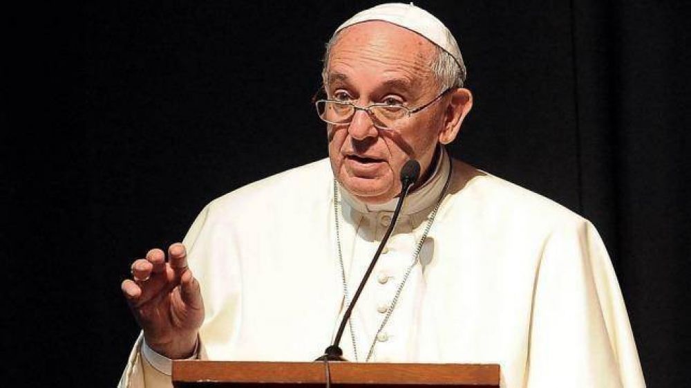 Papa Francisco multitudinaria misa Jubileo de los excluidos Roma Vaticano
