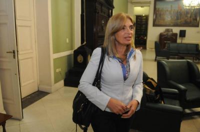 Montero insistir� con la Ley de �tica P�blica