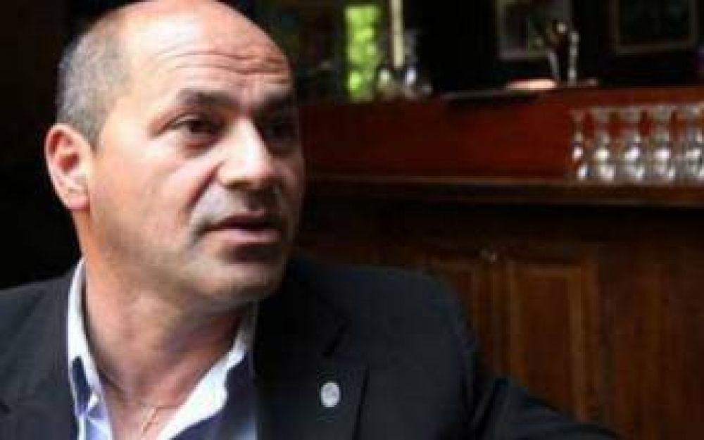 Secco desencantado con Randazzo por 