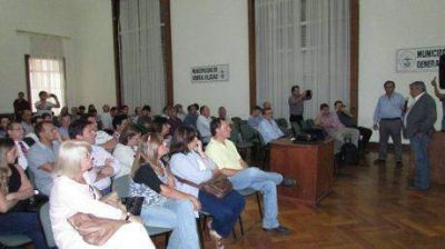 General Villegas: 430 mil hect�reas afectadas por la inundaci�n. 261.473 bajo el agua y 169.482 encharcadas