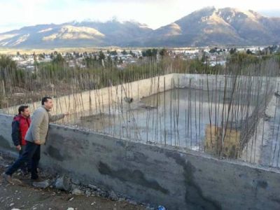 Ahora prometen la cisterna de El Frutillar para fines de enero