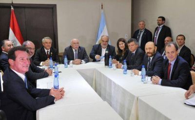 Entre R�os quiere habilitar los puertos para buques de ultramar