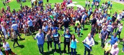 El intendente Bucca y Marcelo Tinelli inauguraron la cancha de hockey