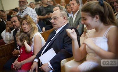 Un juez de familia intima a Arroyo por la �inactividad� en el �rea de Ni�ez
