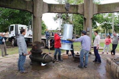 Inici� la obra de reemplazo de ca�er�a de alimentaci�n y bajada del tanque de agua