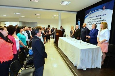 Insfr�n dej� inaugurado seminario intensivo de ceremonial