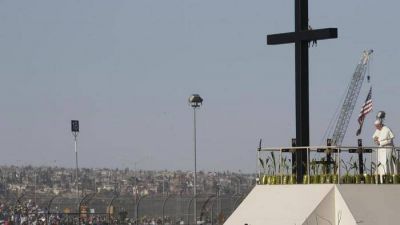 El Papa a obispos de Estados Unidos: �Crear cultura del encuentro y abatir los muros�