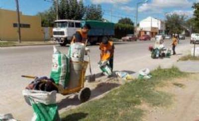 Concejales le solicitaron a L�pez que no ingrese m�s personal a la Municipalidad