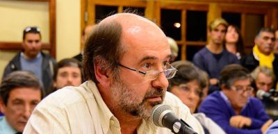 Salas critic� duro a Barrera por las gestiones