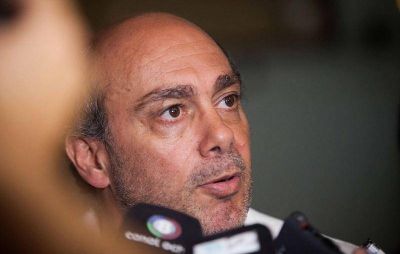 Vicente denunci� conspiraciones contra la gesti�n de Arroyo