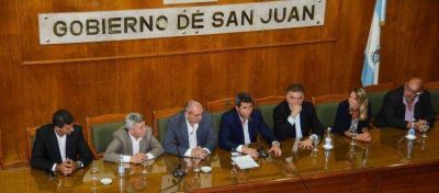 Naci�n entreg� $753 millones para obras en 6 municipios