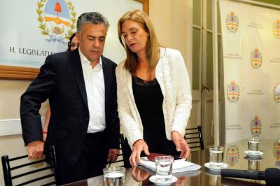 Cornejo busca restarle poder al fiscal de Estado