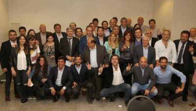 Los intendentes del PJ acordaron ampliar sus apoderados en un Congreso que har�n en diciembre