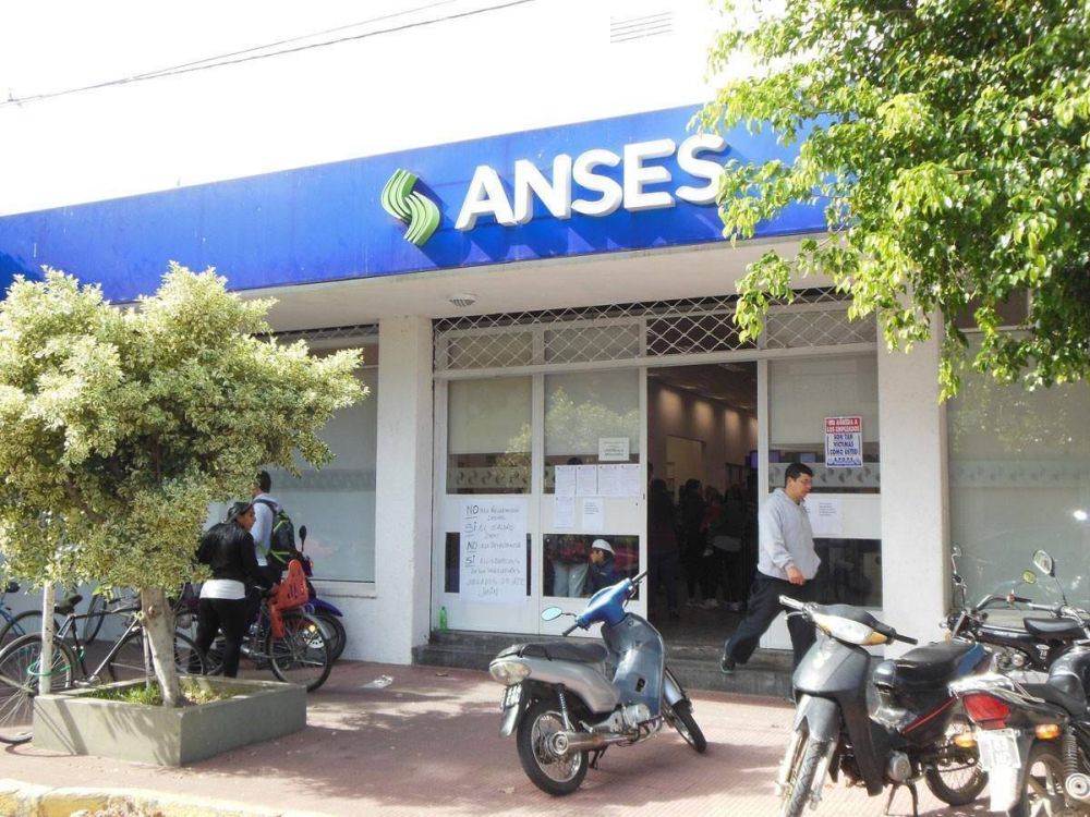 El programa Argenta no se dar� de baja, sino que cambiar� de modalidad
