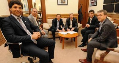 Obra anti-inundaci�n para Rinc�n por 50 millones de pesos