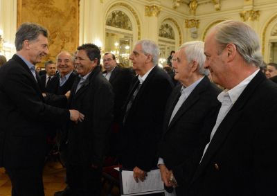 El jefe de la Uocra denuncia 