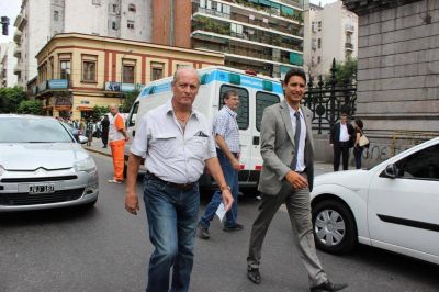 UPCN y el Gobierno cerraron bonos de fin de a�o de hasta $3.500