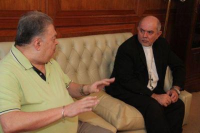 El arzobispo Dus visit NORTE con motivo del cierre del Ao de la Misericordia