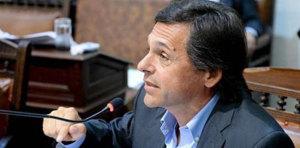 �La ciudad que vivimos no coincide con el power point del informe municipal�