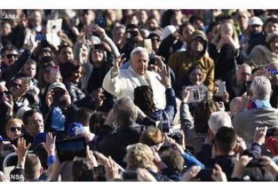 El Papa en la catequesis: �ayudemos a descubrir lo esencial con paciencia y humildad�