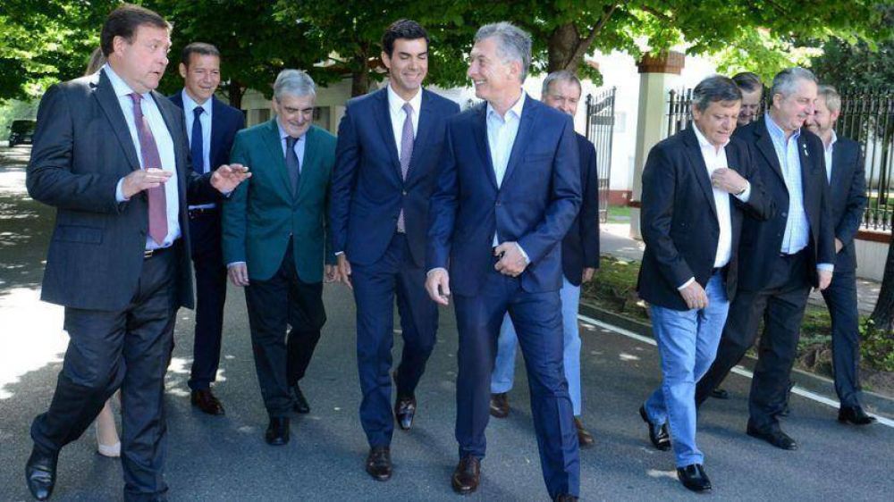Al menos ocho distritos ya definieron otorgar a sus empleados un plus de fin de a�o