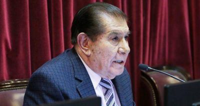 Pereyra respald� proyecto de la oposici�n a Macri