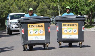 Recambian 200 contenedores de residuos