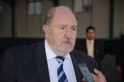 Un polic�a va a ser el nuevo asesor de Verna