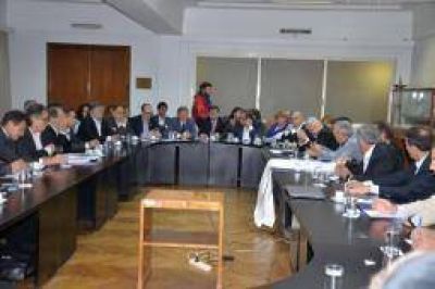 Parque Industrial. Nacin prometi medidas para frenar despidos