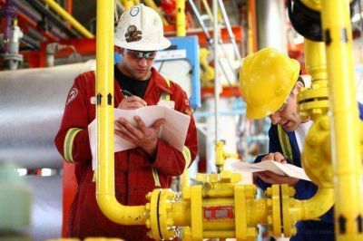 El gobernador pretende que el Gas Plus incluya a la Cuenca San Jorge