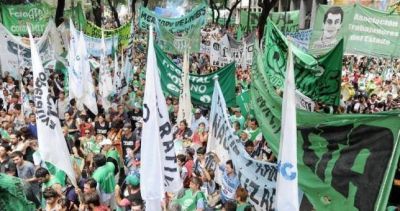 Inflaci�n: en el a�o los estatales perdieron el equivalente a un sueldo