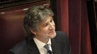 El saludo de cumplea�os de Luis D'El�a a Amado Boudou: 
