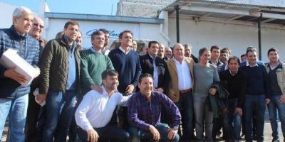 Intendentes peronistas se reunir�n el pr�ximo martes en Tres de Febrero