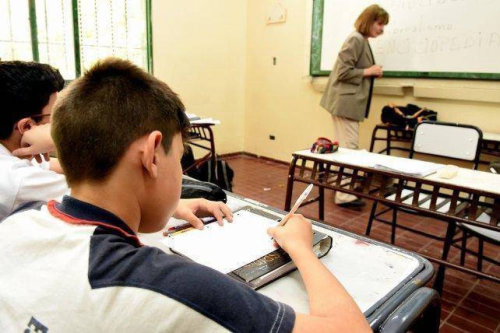 Secundaria: s�lo 33,7% aprob� las materias previas